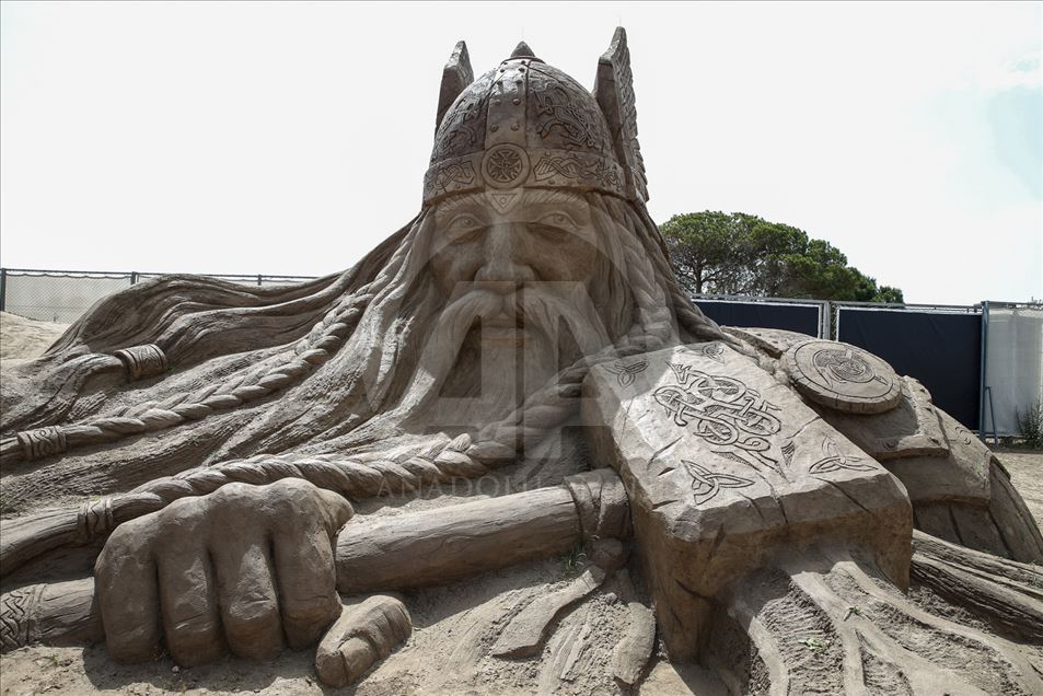 14º Festival Internacional de Escultura de Arena de Antalya