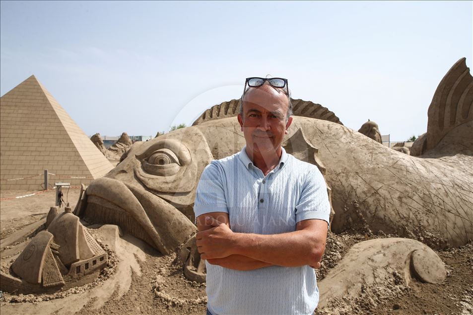 تركيا.. "الأساطير البحرية" تفتتح مهرجان أنطاليا للتماثيل الرملية
