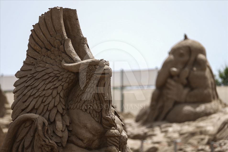 14º Festival Internacional de Escultura de Arena de Antalya