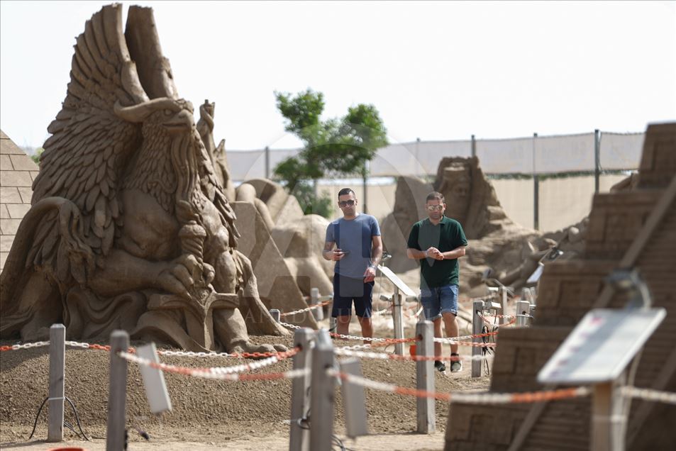 14º Festival Internacional de Escultura de Arena de Antalya