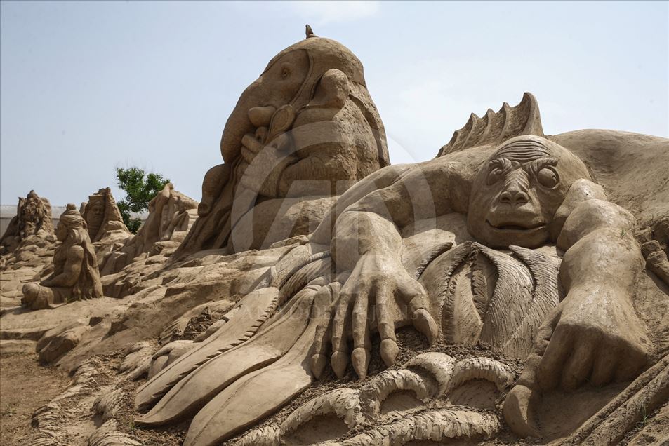 14º Festival Internacional de Escultura de Arena de Antalya