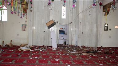 Afganistan'da cuma namazında bombalı saldırı