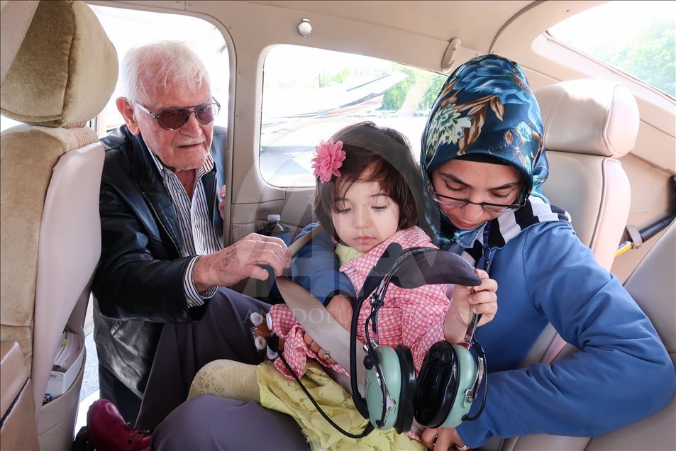 84 yaşındaki Türk pilot 50 yıldır Amerikan semalarında