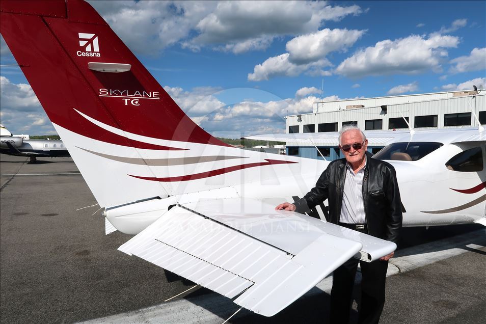 84 yaşındaki Türk pilot 50 yıldır Amerikan semalarında