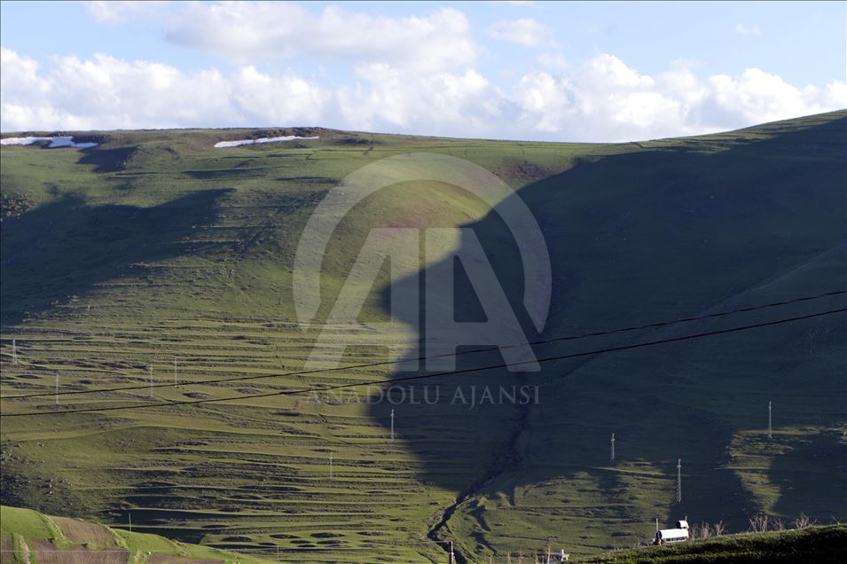 Atatürk silhouette appears on Karadaglar mountain