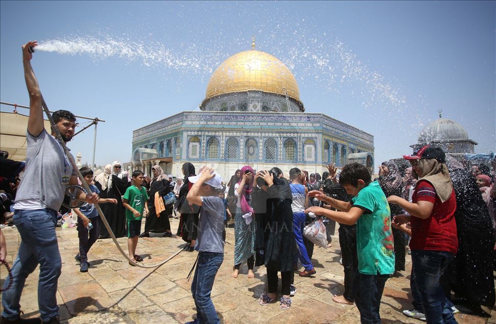 Salat Jumat Ramadan terakhir di Masjid al-Aqsa