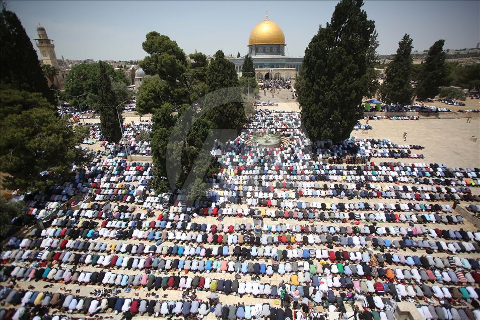 Salat Jumat Ramadan terakhir di Masjid al-Aqsa