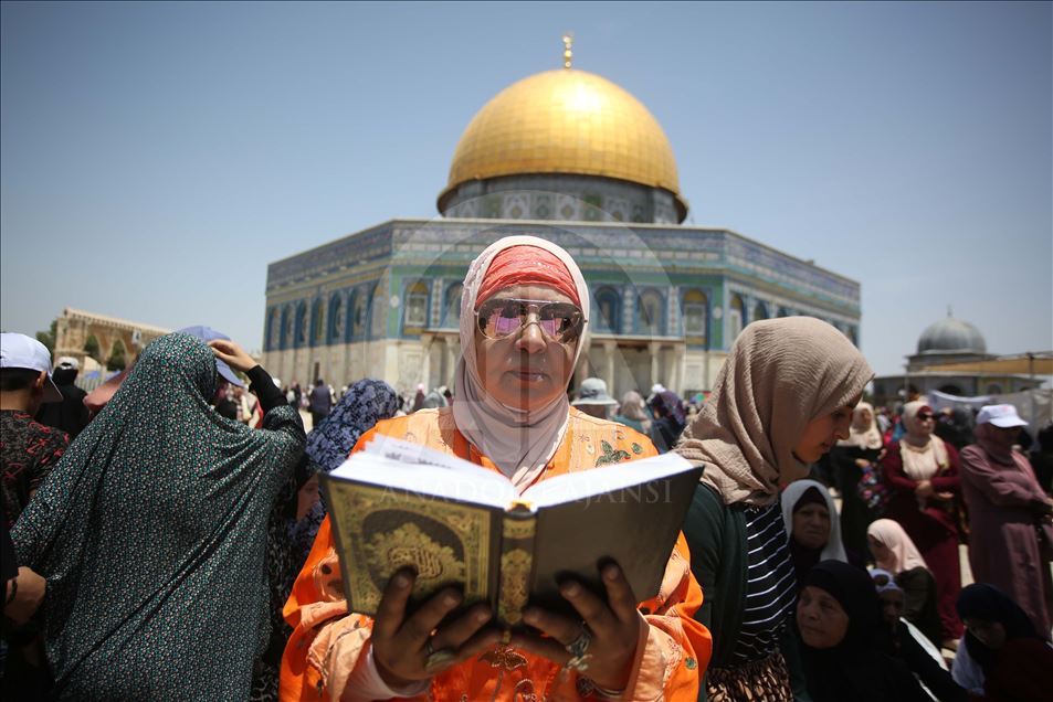 Salat Jumat Ramadan terakhir di Masjid al-Aqsa