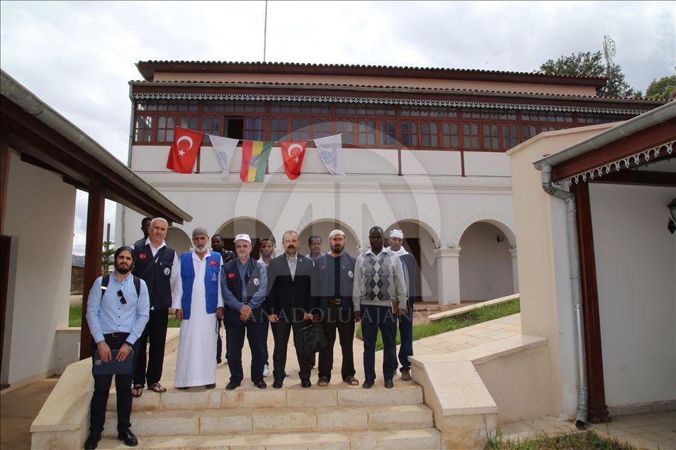 Un consulat centenaire des Ottomans retrouve vie grâce à la TIKA