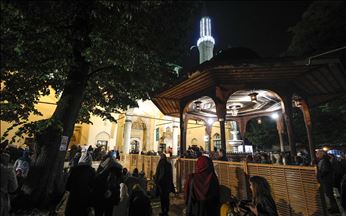 Muslimani obilježavaju Lejletu-l-kadr: Noć vrjednija od hiljadu mjeseci