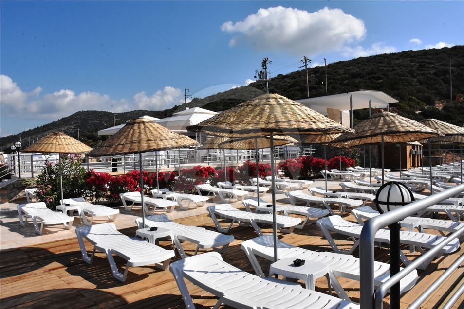 Bodrum Halk Plajı açıldı