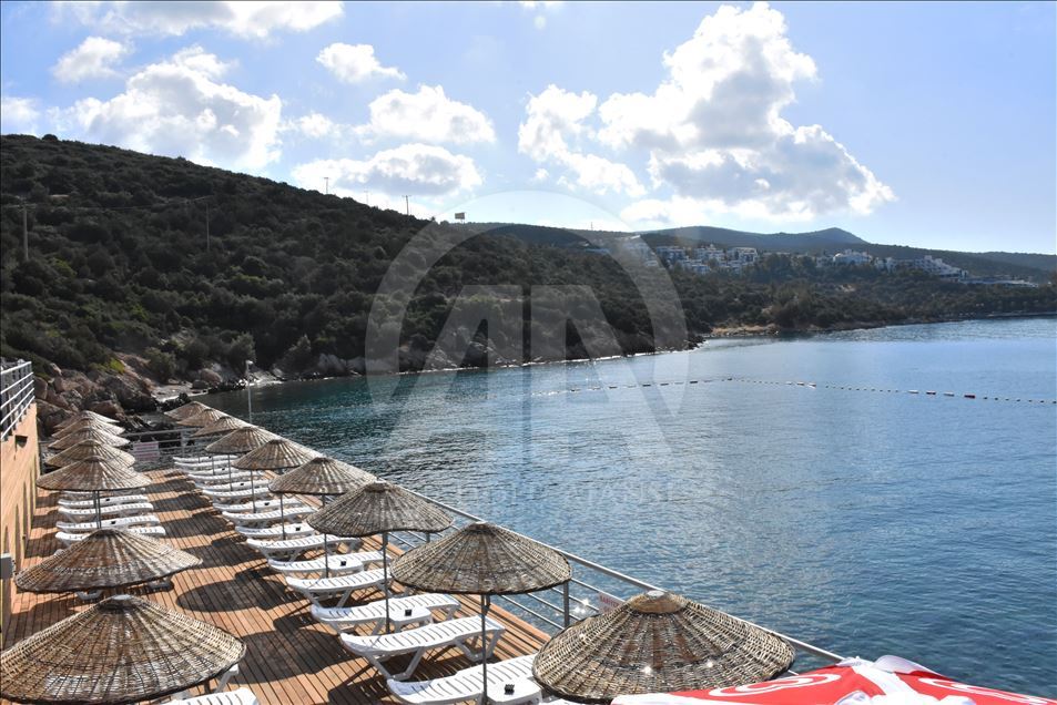 Bodrum Halk Plajı açıldı