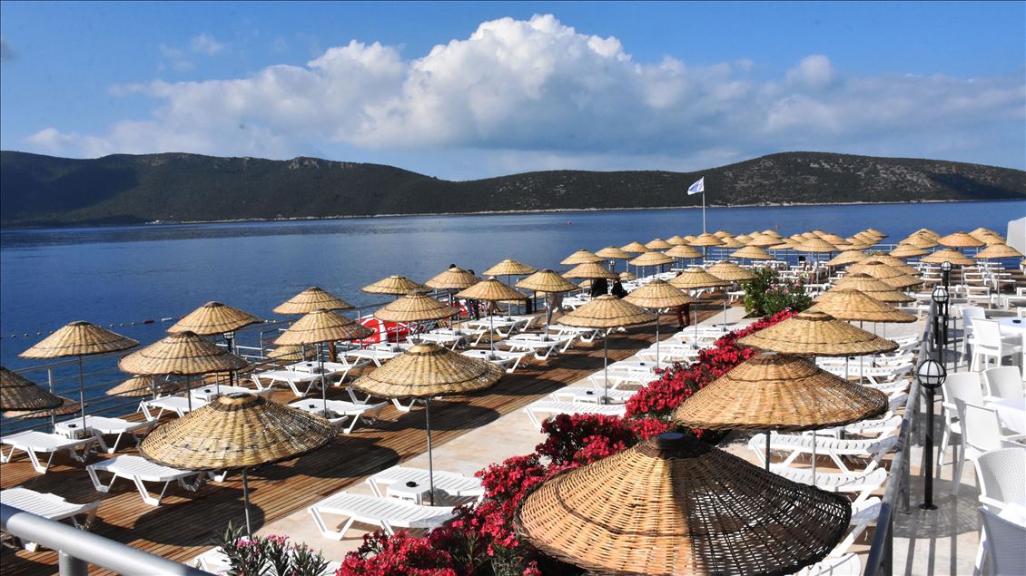 Bodrum Halk Plajı açıldı