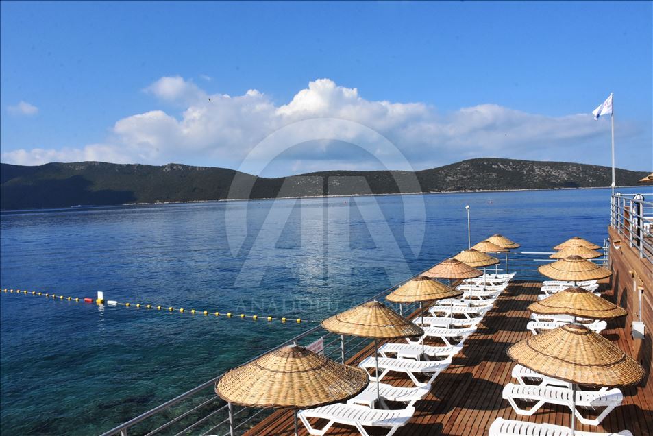 Bodrum Halk Plajı açıldı