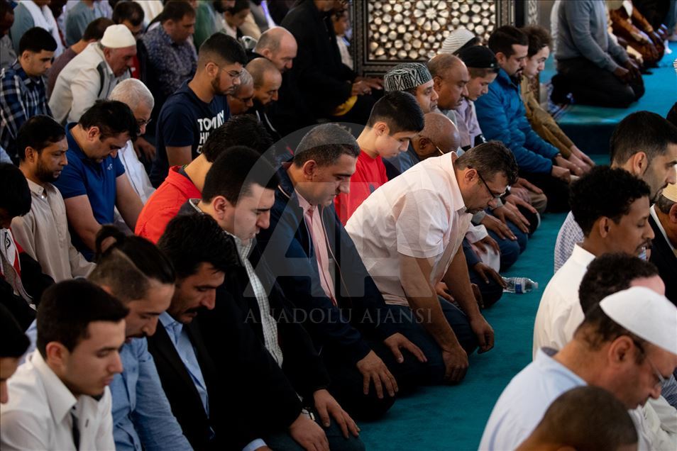 برگزاری نماز عید فطر در ایالات مختلف آمریکا