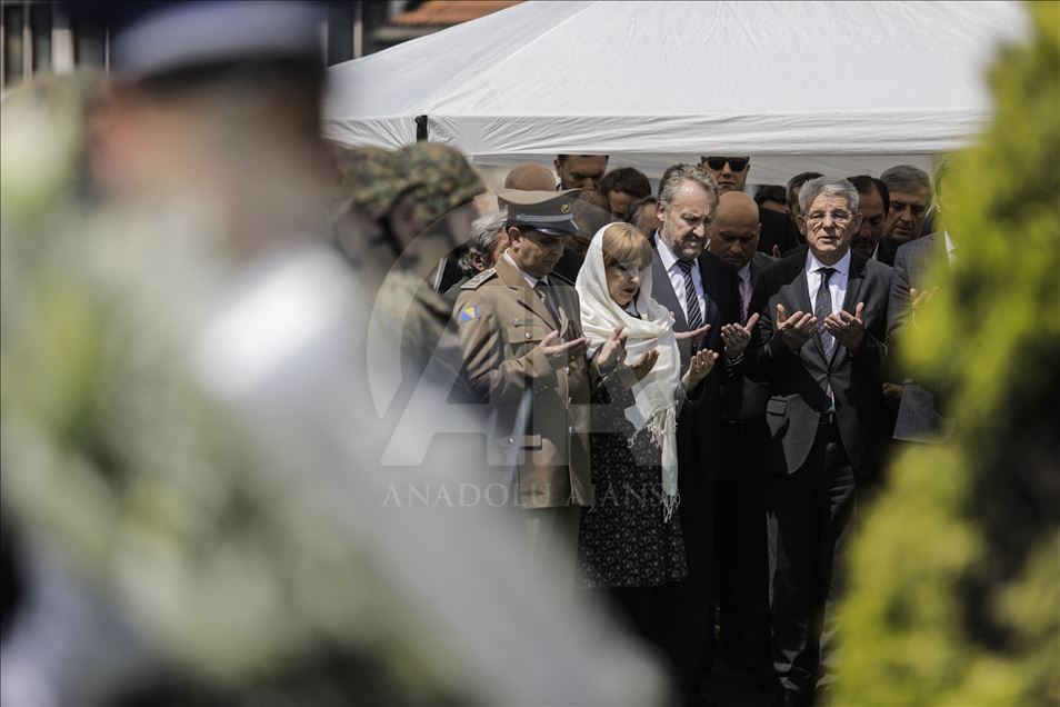 Bosna Hersek'te "Şehitler Günü"