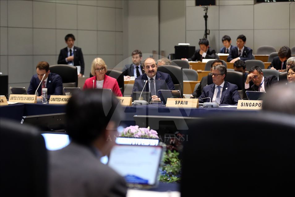 Bakan Varank'tan G20 ülkelerine önemli tavsiye