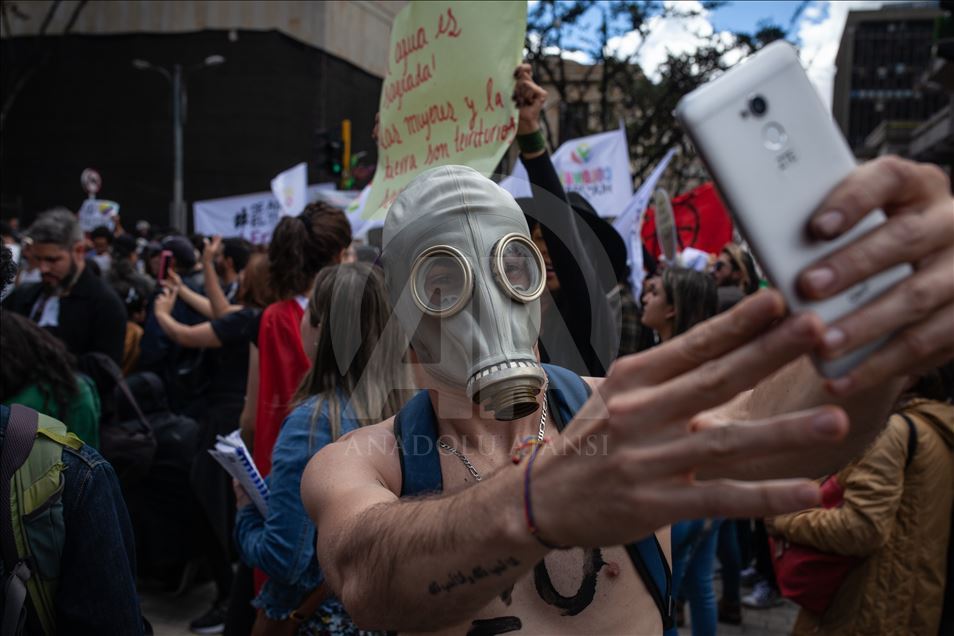 Colombia Protest against the use of Fracking