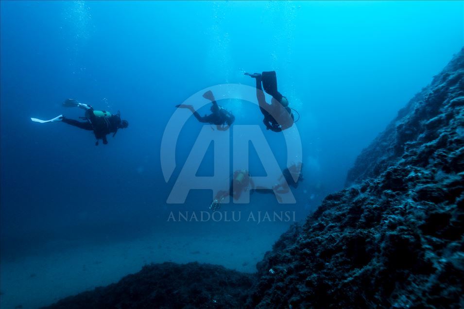 Diving in Turkey's Izmir