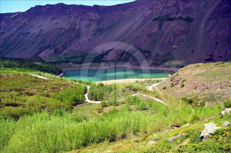 Turîstan berê xwe da Nemrûdê