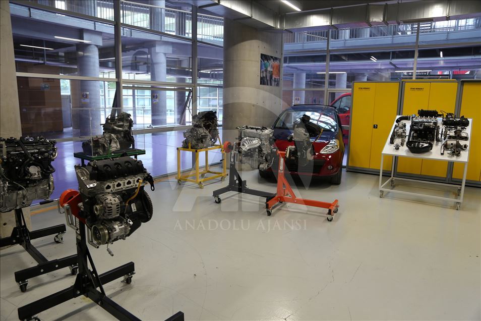 ALTIN FIRSAT KAPISI: MESLEK LİSELERİ - Otomotiv sektörü eleman ihtiyacını bu liseden karşılıyor