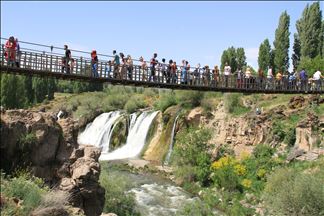 Yên ji germê aciz dibin li Avgura Muradiyeyê hênik dibin