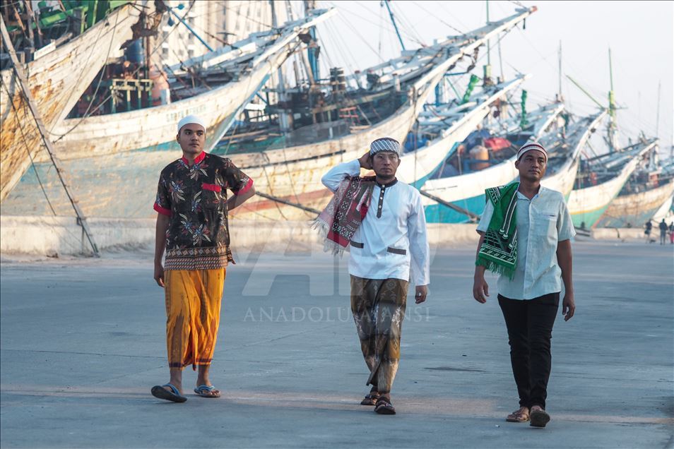 Salat Idul Fitri di Pelabuhan Sunda Kelapa