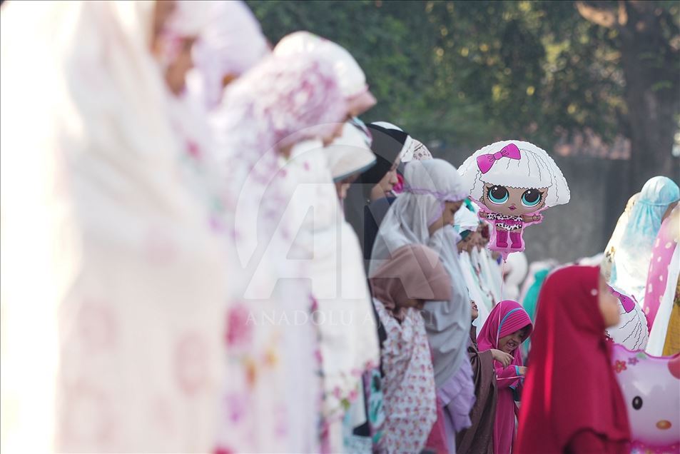 Salat Idul Fitri di Pelabuhan Sunda Kelapa