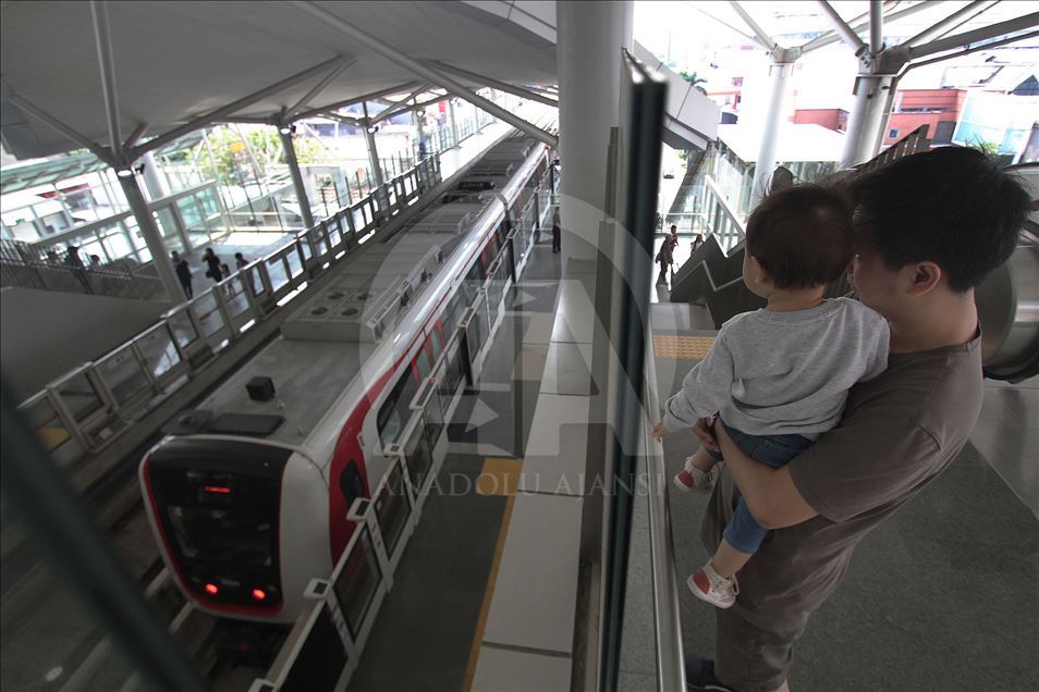 Uji coba publik LRT Jakarta