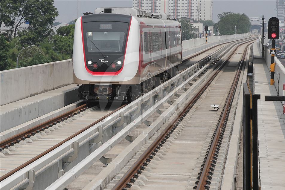 Uji Coba Publik LRT Jakarta - Anadolu Ajansı