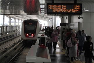 Uji coba publik LRT Jakarta
