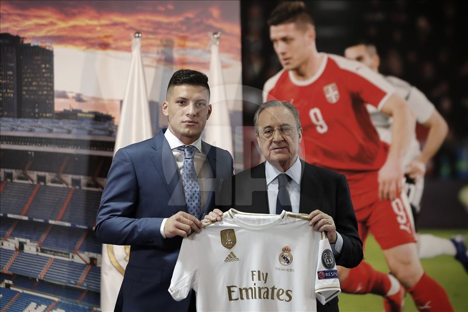 Real Madrid presents Luka Jovic	
