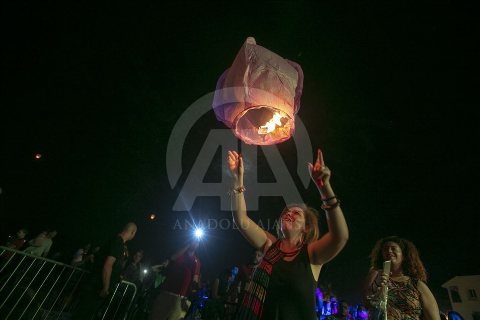Festival de farolillos voladores de Tabarka