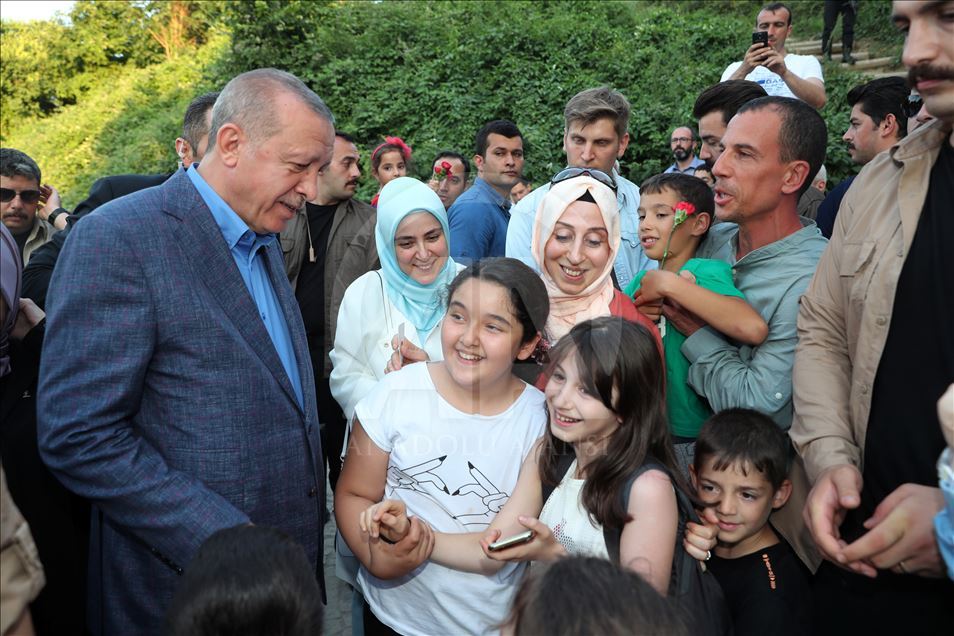 Cumhurbaşkanı Erdoğan, Nakkaştepe Millet Bahçesi'ni gezdi