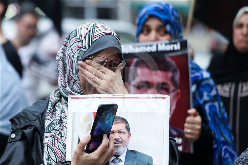Demonstration for Mohamed Morsi in New York