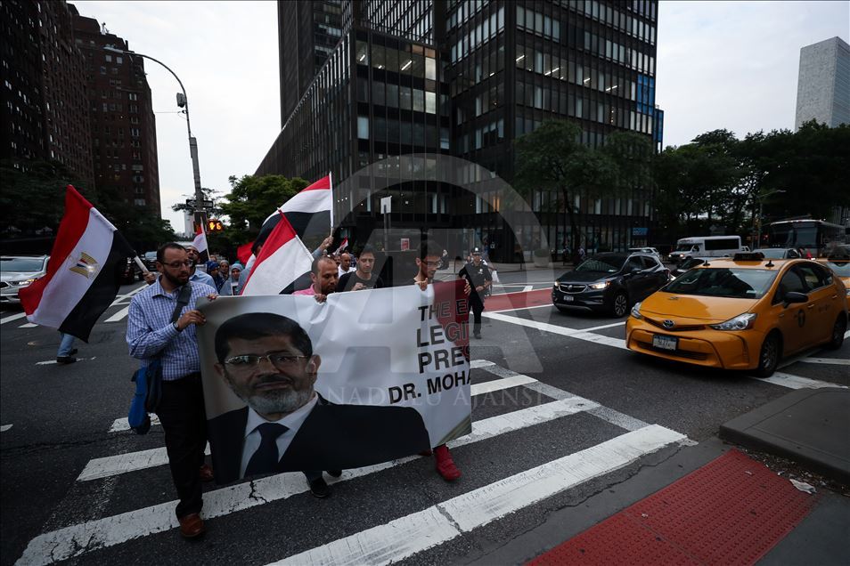 Demonstration for Mohamed Morsi in New York