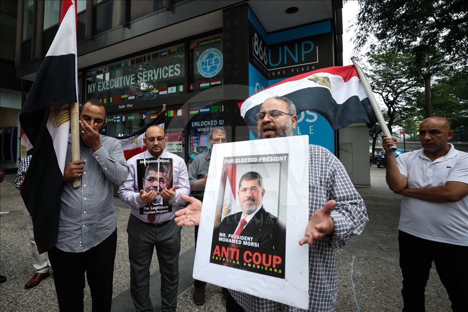 Demonstration for Mohamed Morsi in New York