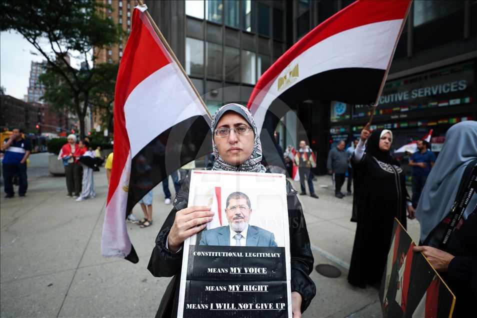 Demonstration for Mohamed Morsi in New York