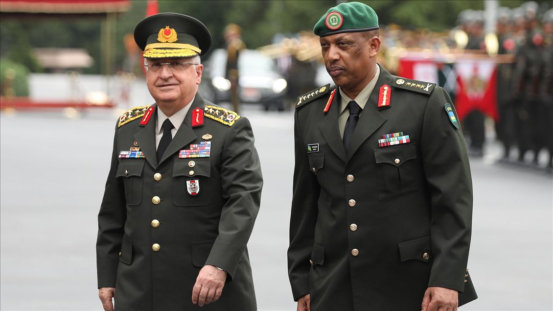 دیدار روسای ستاد مشترک ارتش ترکیه و روآندا در آنکارا
