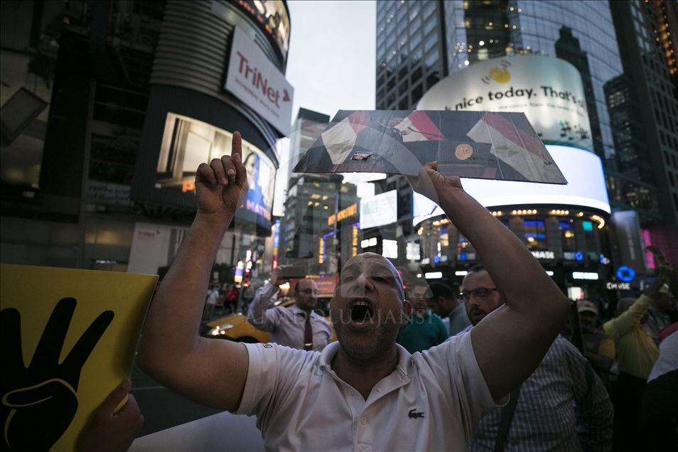 Demonstration for Mohamed Morsi in New York