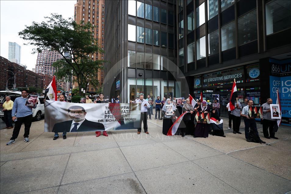 Demonstration for Mohamed Morsi in New York