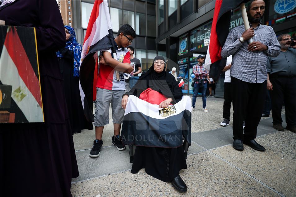Demonstration for Mohamed Morsi in New York
