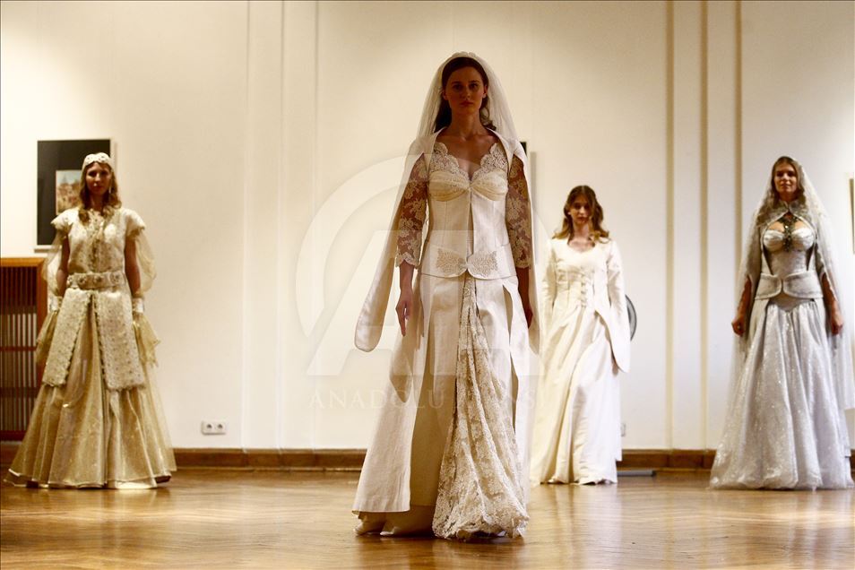 Moscow show spotlights Ottoman styles for modern age