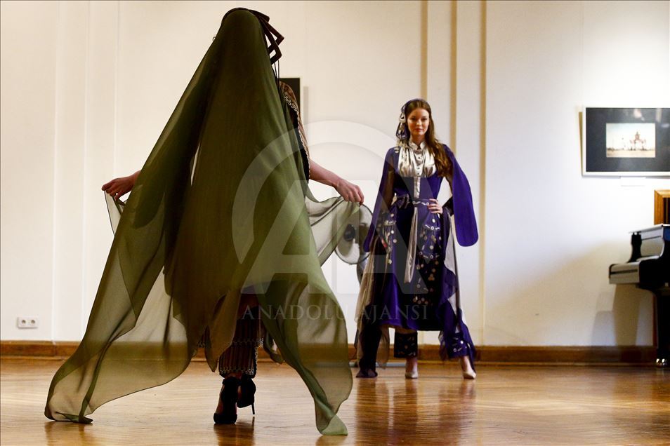 Moscow show spotlights Ottoman styles for modern age