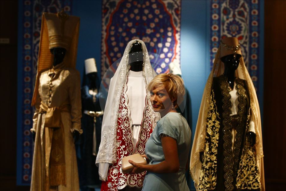 Moscow show spotlights Ottoman styles for modern age