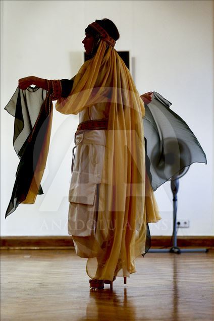 Moscow show spotlights Ottoman styles for modern age
