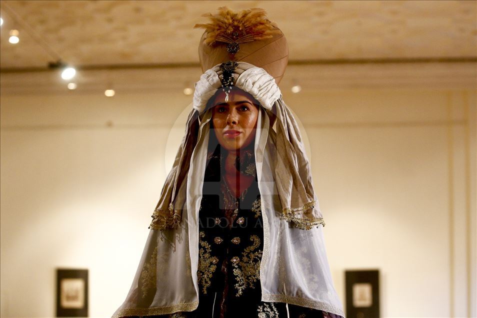 Moscow show spotlights Ottoman styles for modern age