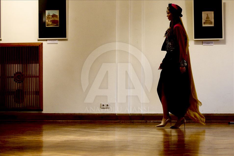 Moscow show spotlights Ottoman styles for modern age