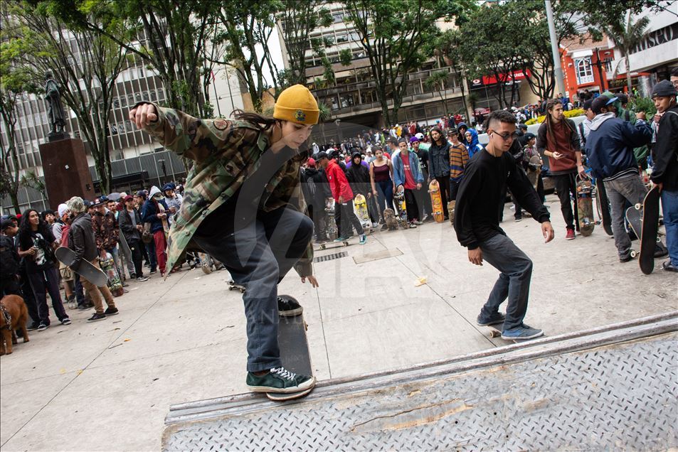 Así se vio el día internacional del Skateboarding en Bogotá