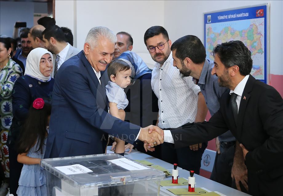 Voting for Turkey’s re-do Istanbul elections
